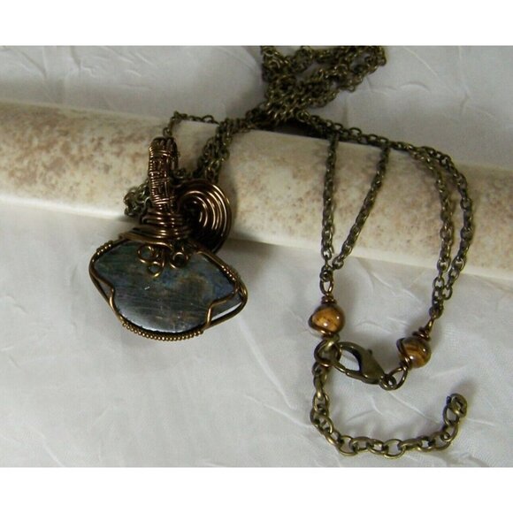 Artisan Design Copper Wire Wrapped Labradorite Pendant Necklace Jewelry OOAK - Picture 4 of 10